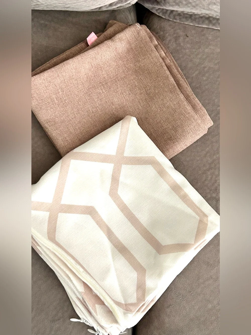 Set of 4 pillowcases covers
